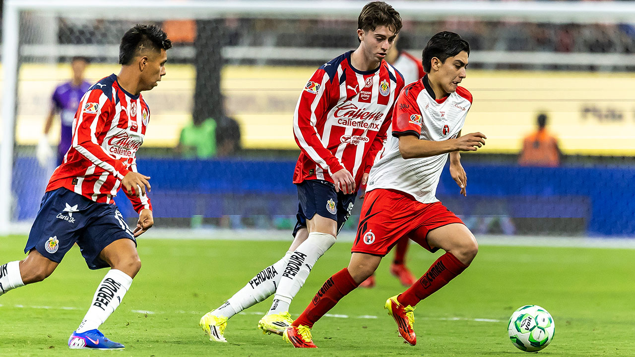 La jauría visitó al rebaño en la última jornada del torneo.