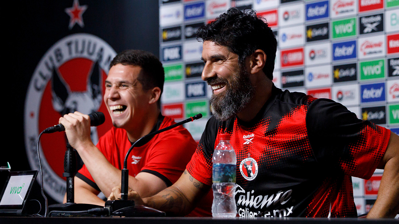 Abreu y González quieren aprovechar la localía ante Pumas para volver al triunfo.